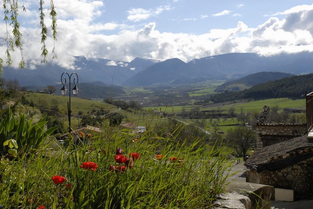 La Grange D'Agnes Bed and Breakfast Montmaur-en-Diois Εξωτερικό φωτογραφία